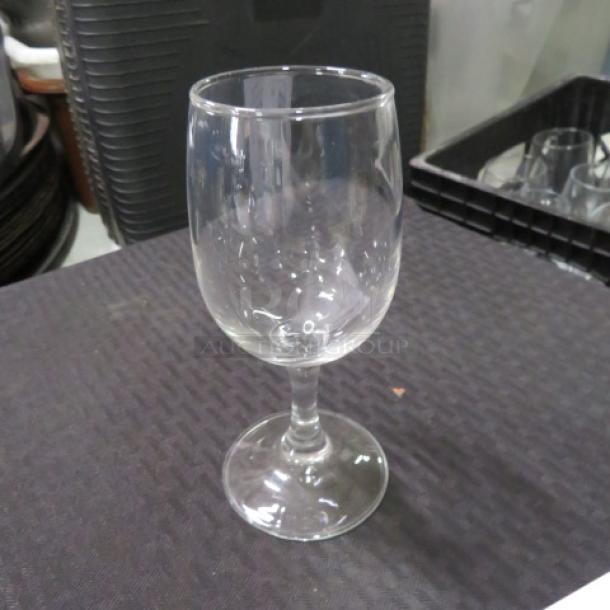 Stem Bar Glass. 11XBID - Image 1 of 1