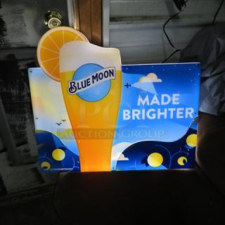One WORKING Blue Moon LED Bar Light.