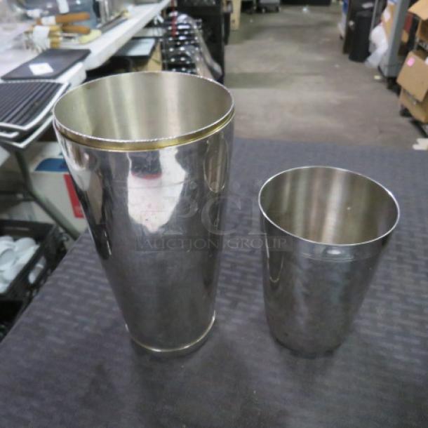 Stainless Steel Mixing Glass. 2XBID - Image 1 of 1