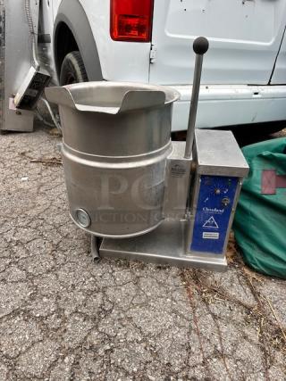 One Cleveland Countertop Tilting Electric Kettle. Model# KET-6T. 208 Volt.  Hardwire. $8447.50