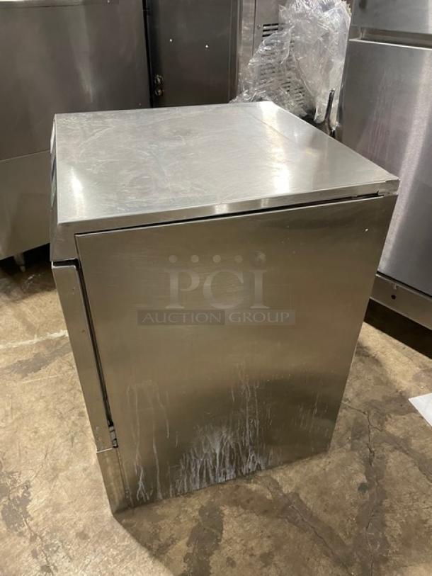 Nice! Hobart! New Body Style! LXe Series Commercial Stainless Steel Undercounter High Temperature Dishwasher! Model: LXEH SN: 231168489! 120/208-240V 1 Phase! - Image 3 of 8