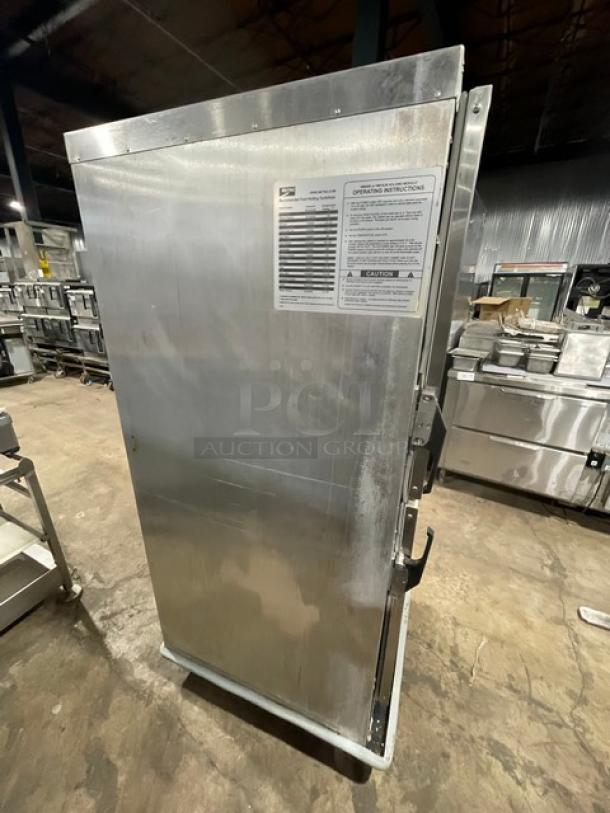 Metro Flavor-Hold Series Commercial Half Door Full Height Insulated Mobile Heated Holding/Proofing Cabinet! With Built In Pan Holding Racks! Model: CC5953A SN: 20378! 120V! On Casters! - Image 4 of 8