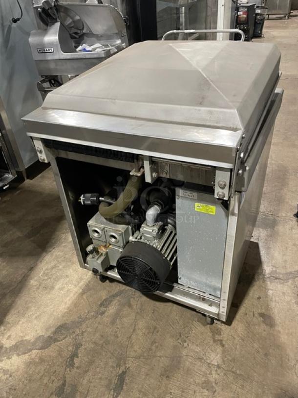 Nice! Sipromac Commercial Stainless Steel Electric Powered Free Standing Professional Chamber Vacuum Sealing Machine! With Two 26" Seal Bars! Model: 550A SN: 5516! 208V 3 Phase! On Casters! Working When Removed! - Image 3 of 9