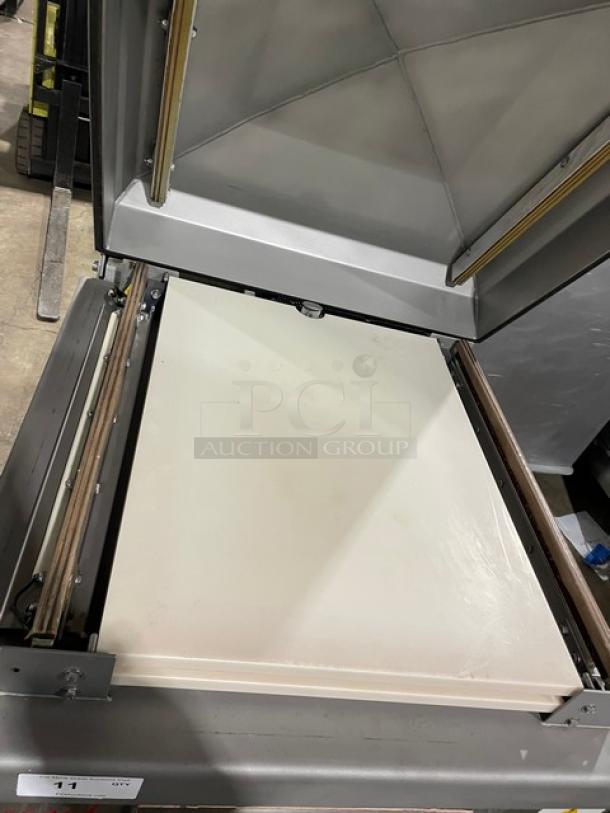 Nice! Sipromac Commercial Stainless Steel Electric Powered Free Standing Professional Chamber Vacuum Sealing Machine! With Two 26" Seal Bars! Model: 550A SN: 5516! 208V 3 Phase! On Casters! Working When Removed! - Image 5 of 9