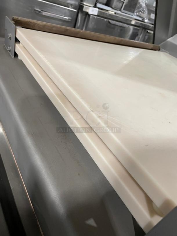 Nice! Sipromac Commercial Stainless Steel Electric Powered Free Standing Professional Chamber Vacuum Sealing Machine! With Two 26" Seal Bars! Model: 550A SN: 5516! 208V 3 Phase! On Casters! Working When Removed! - Image 6 of 9