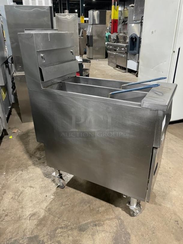 Pitco Commercial Stainless Steel Natual Gas Powered Floor Model Split Tank Deep Fat Fryer! With Back Splash & Basket Hanger! Frying Baskets! On Casters! - Image 2 of 9