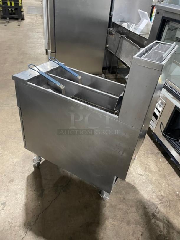 Pitco Commercial Stainless Steel Natual Gas Powered Floor Model Split Tank Deep Fat Fryer! With Back Splash & Basket Hanger! Frying Baskets! On Casters! - Image 4 of 9