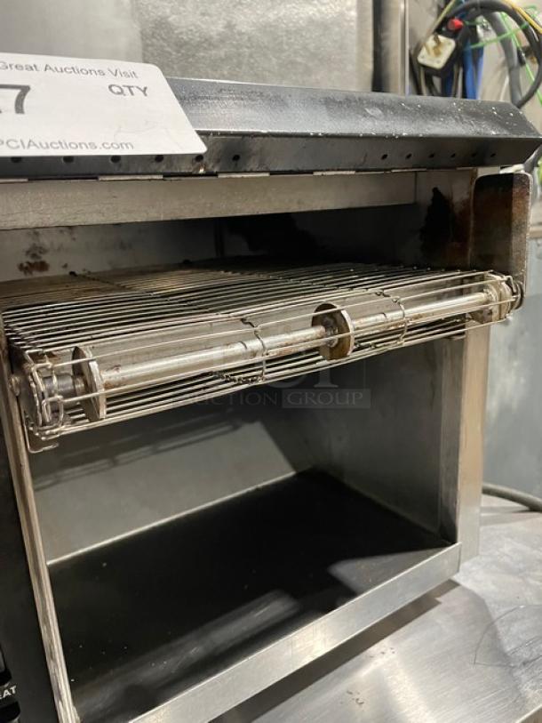 APW Wyott Superior Series Commercial Stainless Steel Electric Powered Countertop Conveyor Toaster! Model: AT-EXPRESS SN: 0904D01589! 120V 1 Phase! - Image 6 of 8