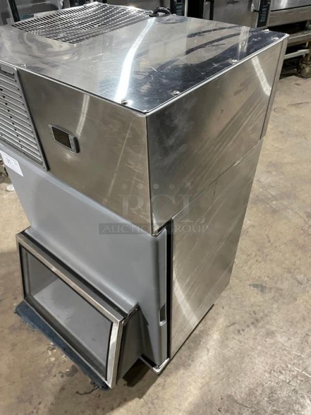 GlasTender Commercial Stainless Steel Refrigerated Wall-Mounted Lettuce Crisper! Model: LC SN: 134138547X! 115V 1 Phase! - Image 2 of 7