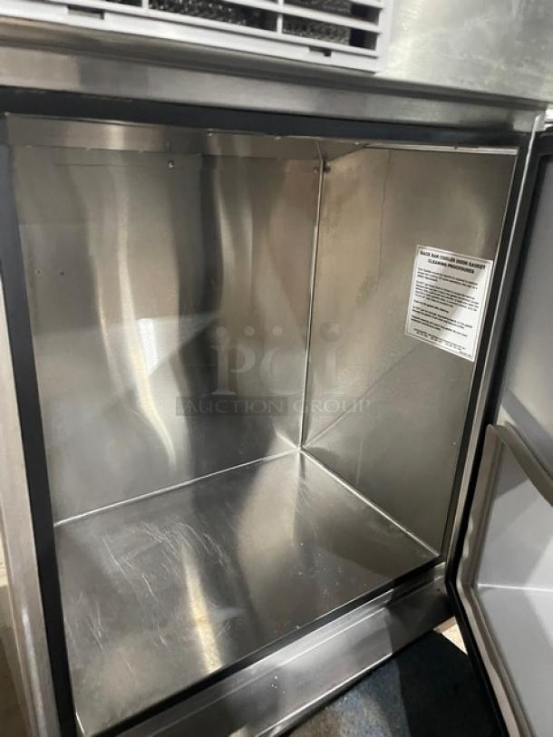 GlasTender Commercial Stainless Steel Refrigerated Wall-Mounted Lettuce Crisper! Model: LC SN: 134138547X! 115V 1 Phase! - Image 5 of 7
