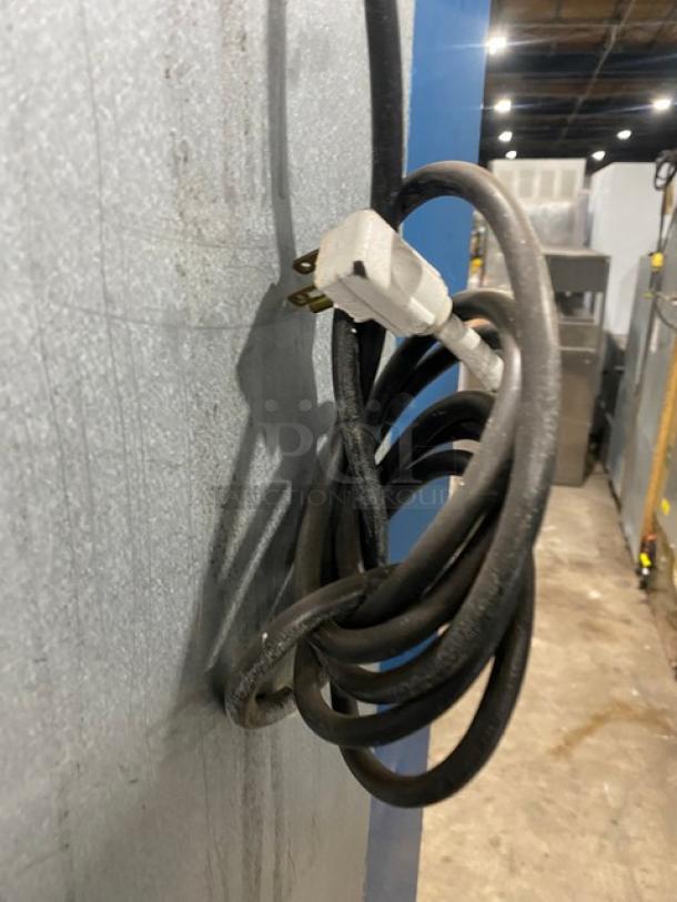 Traulsen Commercial Stainless Steel Solid Single Door Reach In Freezer! Energy Star Certified! With Built In Pan Holding Racks! Model: RLT132WUT-FHS SN: T176458L11! 115V 1 Phase! On Legs! Working When Removed! - Image 9 of 9