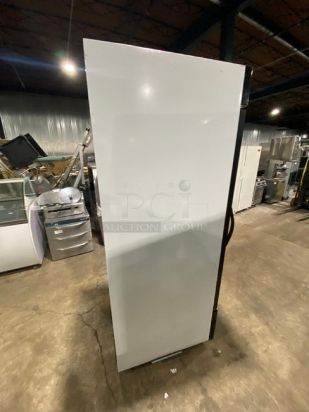 Maxx Cold Commercial Single Swing Door Reach In Refrigerator! Energy Star Certified! With Poly Coated Wire Racks! Model: MXM1-23R SN: 6260940! 115V 1 Phase! On Legs! - Image 4 of 7