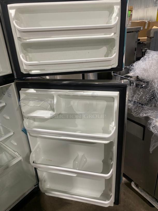 Frigidaire Commercial Stainless Steel Dual Section Reach-In Refrigerator/Freezer Combo! With Clear Drawers & Adjustable Shelves! Model: FFTR1821QS3 SN: BA60512204! 115V 1 Phase! - Image 7 of 9