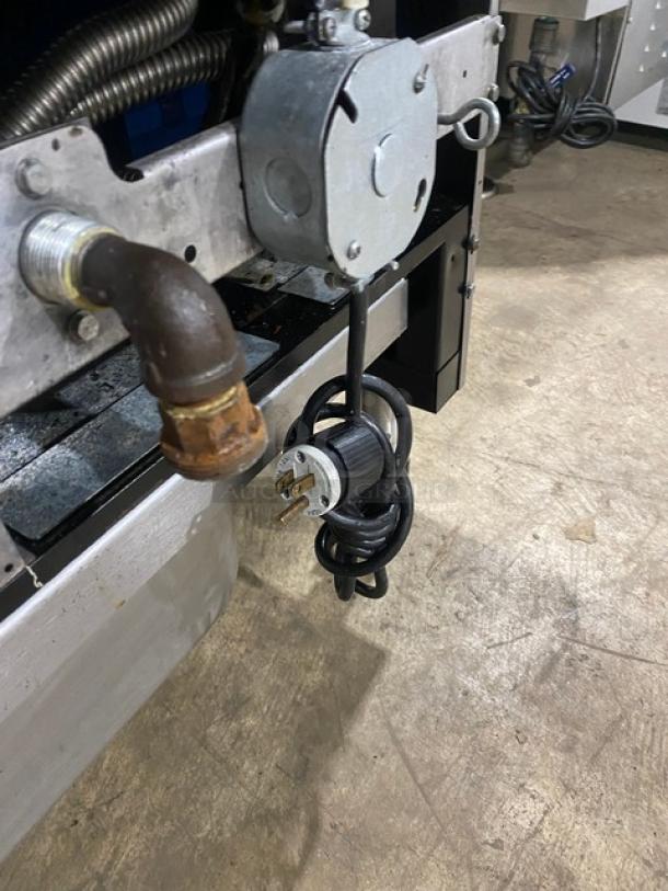 Amazing! Vulcan Commercial Stainless Steel Natural Gas Powered Double-Bay Deep Fat Fryer! With Back Splash & Basket Hangers! With Oil Filter System! On Casters! Working When Removed! - Image 10 of 10