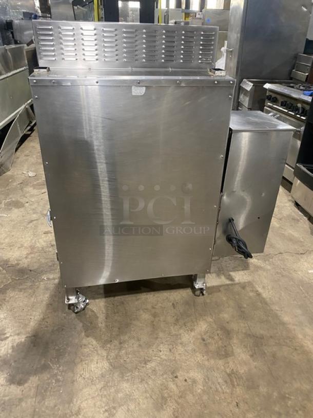 FAB! Cookshack Fast Eddy's Series Commercial Stainless Steel Electric Powered Wood Pellet Smoker Oven! With Side-Mounted 35 Lb. Pellet Hopper! On Casters! - Image 4 of 11