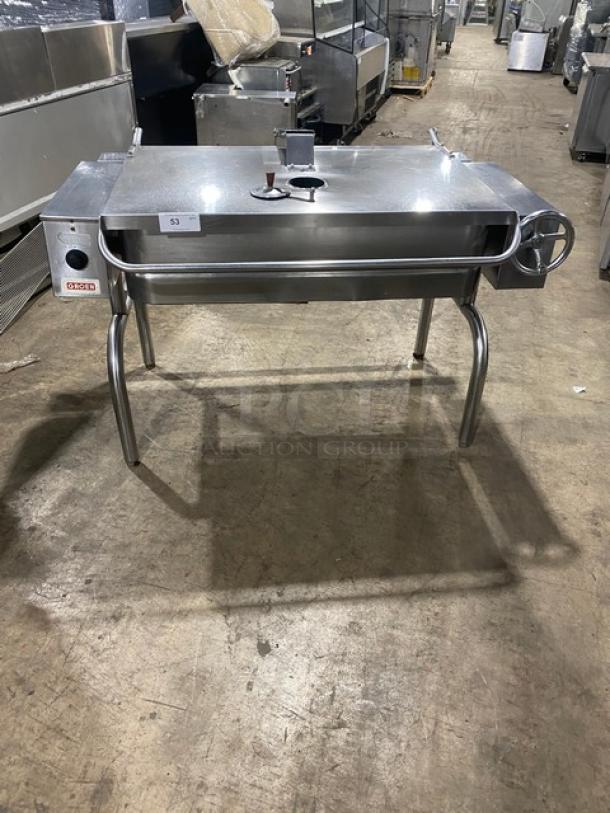 Nice! Groen Commercial Stainless Steel Electric Powered Ultra Tilt Skillet/Tilted Braising Pan! 208V 3 Phase! On Legs! Working When Removed! - Image 1 of 9