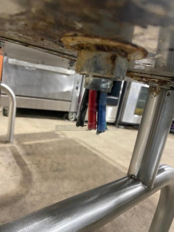 Nice! Groen Commercial Stainless Steel Electric Powered Ultra Tilt Skillet/Tilted Braising Pan! 208V 3 Phase! On Legs! Working When Removed! - Image 9 of 9