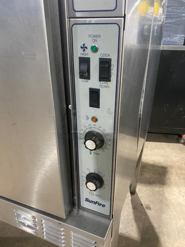 SunFire Commercial Stainless Steel Natural Gas Powered Single Stack Convection Oven! With Thermostatic Controls! With Wired Oven Racks! Model: SCO-GS-10S SN: 1309230000107! 120V 1 Phase! On Legs! - Image 6 of 8