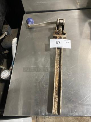 Edlund Commercial Heavy-Duty Manual Can Opener!