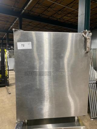 Glastender Commercial Stainless Steel Low Profile Back Bar Dry Storage Cabinet! With Single Shelf! Model: LPDS-24-SN(L) SN: 344526! On Legs!