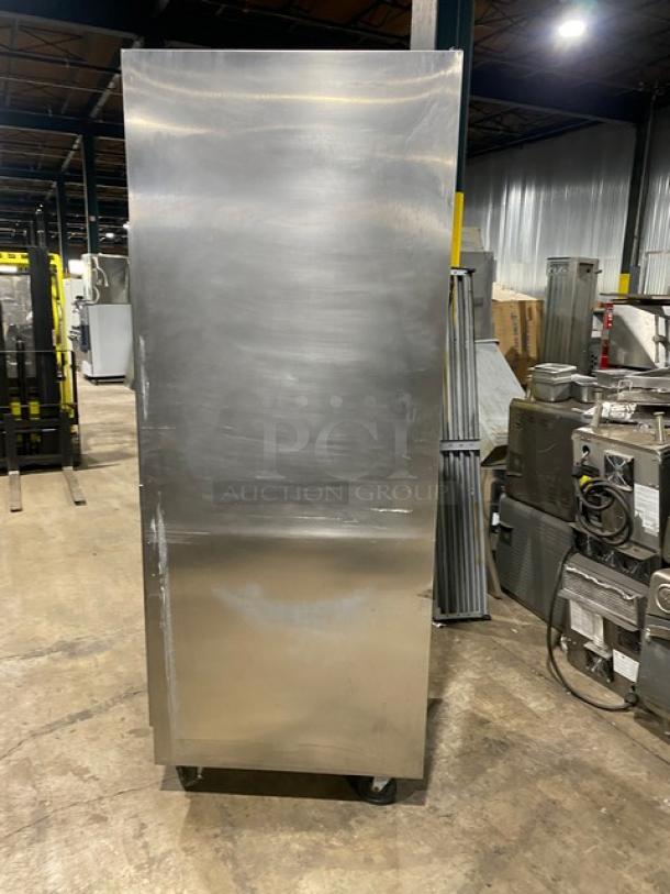 Traulsen Commercial Stainless Steel Solid Single Door Reach In Refrigerator! Energy Star Certified! With Wire Racks! Model: AHT132WUT-FHS SN: T90625C15! 115V! On Casters! - Image 4 of 8