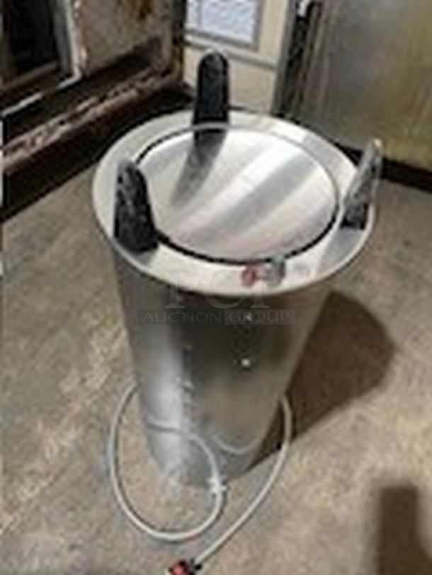 BRAND NEW! IN THE BOX! Lakeside Commercial Stainless Steel Electric Powered Shielded & Heated Drop-In Dish Lowerator/Dispenser!  Accommodates Plates 8.25" to 9.12" Plates! Model: 6009 SN: 104787! 120V! - Image 2 of 6