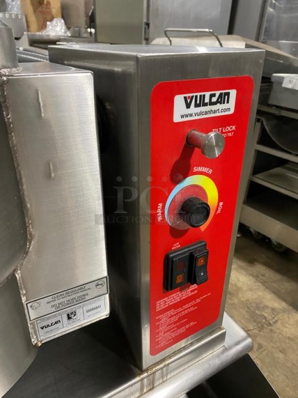 Vulcan Commercial Stainless Steel Electric Powered Countertop 6-Gal. Steam Jacketed Tilting Kettle! Model: K6ETT-7 SN: 46-2004217! 208/240V 3 Phase! With Custom Single Well Equipment Stand/Base! With Back Splash & Drain! On Legs! - Image 7 of 10