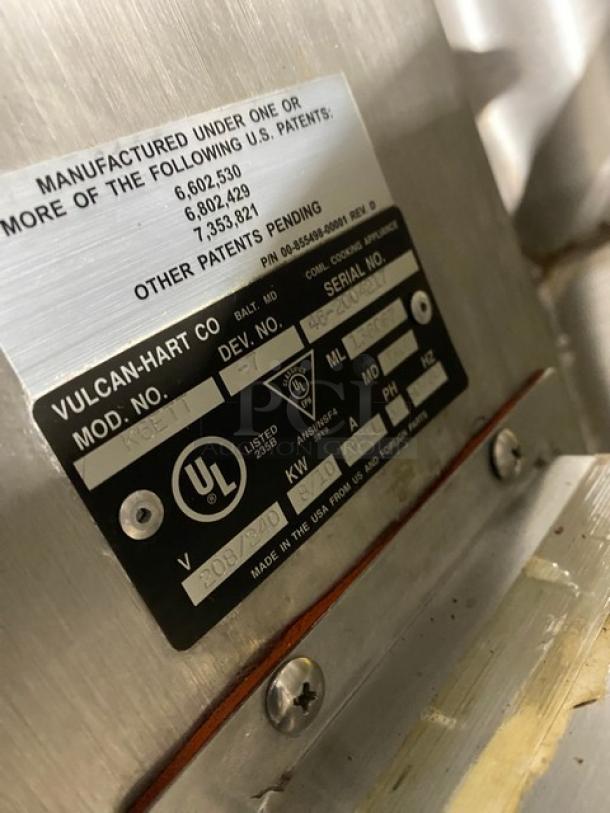 Vulcan Commercial Stainless Steel Electric Powered Countertop 6-Gal. Steam Jacketed Tilting Kettle! Model: K6ETT-7 SN: 46-2004217! 208/240V 3 Phase! With Custom Single Well Equipment Stand/Base! With Back Splash & Drain! On Legs! - Image 9 of 10
