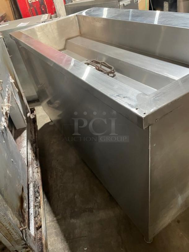 L & T Panda Range Commercial Stainless Steel Electric Powered Steamtable! With Thermostatic Control! With Enclosed Storage Base! Model: SLT-4E SN: SLT2203002! 208V 1 Phase! On Legs! - Image 4 of 10