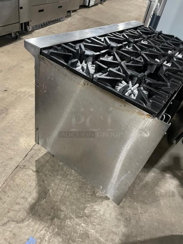 Garland Commercial Stainless Steel Natural Gas Powered 10 Burner Range/Double Oven Combo! With Wire Oven Racks! On Legs! - Image 4 of 10