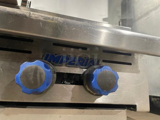 Imperial Commercial Stainless Steel Natural Gas Powered Countertop Char Broiler! With Grooved Grates! On Legs! - Image 6 of 9