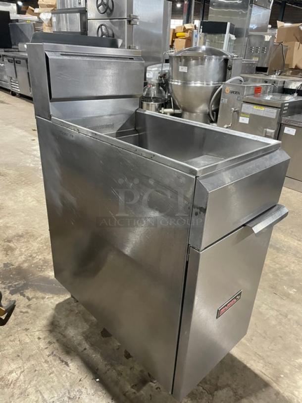 Tri-Star Commercial Stainless Steel Natural Gas Powered Deep Fat Fryer! With Back Splash & Basket Hanger! On Legs! - Image 2 of 8