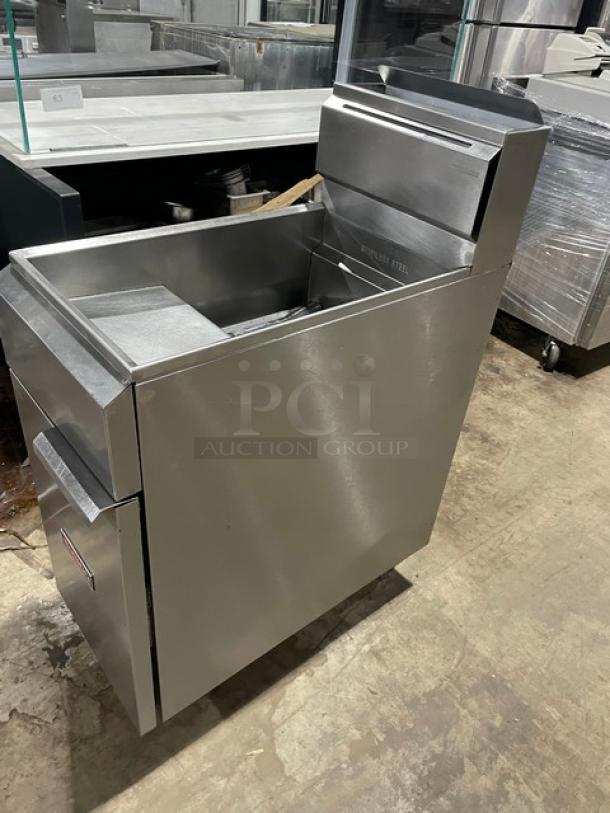 Tri-Star Commercial Stainless Steel Natural Gas Powered Deep Fat Fryer! With Back Splash & Basket Hanger! On Legs! - Image 3 of 8