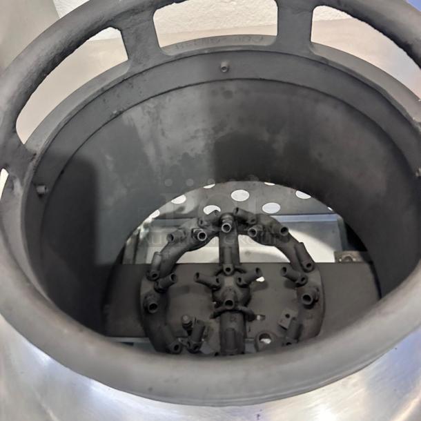 Excellent Commercial Wok Range – Heavy-Duty Gas Burner – Tested & Working! - Image 4 of 5