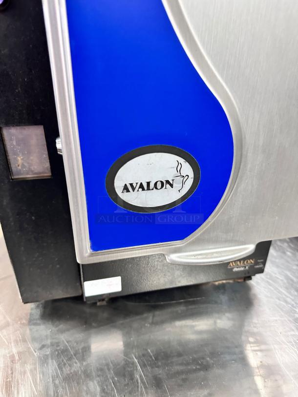 Excellent Condition Avalon Caféction Coffee Machine – 120V – Tested & Working! - Image 4 of 5