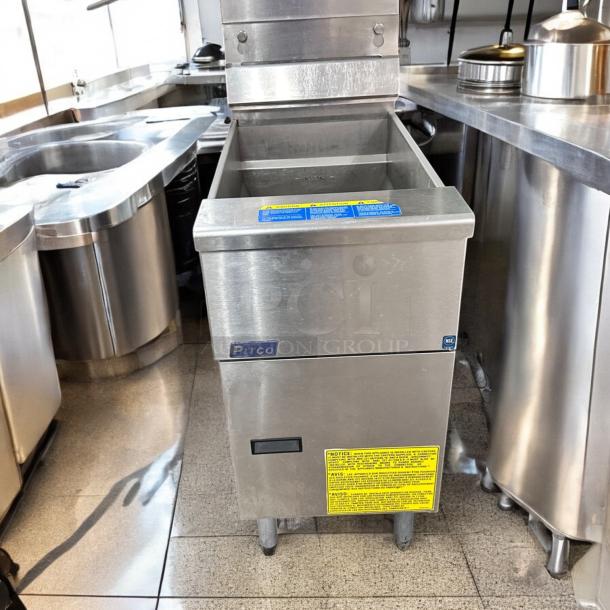 Excellent Pitco Gas Fryer – 70,000 BTU – Tested & Working! - Image 1 of 5