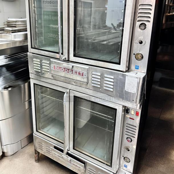 Excellent Condition Blodgett DFG-100 Double Deck Gas Convection Oven – Tested & Working! - Image 4 of 10