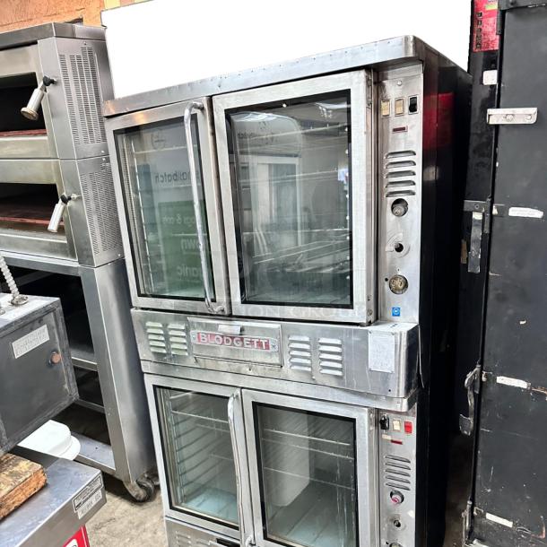 Excellent Condition Blodgett DFG-100 Double Deck Gas Convection Oven – Tested & Working! - Image 6 of 10