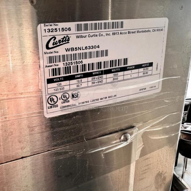 Excellent Condition Wilbur Curtis SCD500GT62A000 Coffee Brewer – 120/220V – Tested & Working! - Image 8 of 9