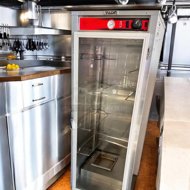 Excellent Condition Vulcan Proofing Cabinet – 120V – Tested & Working! - Image 3 of 5