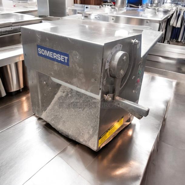 Excellent Condition Somerset CDR-100 Dough Sheeter – 110V – Tested & Working! - Image 2 of 9