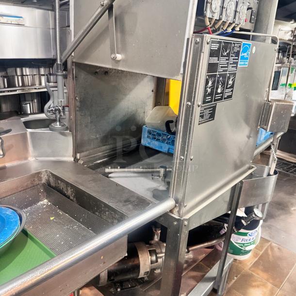 Excellent CMA Dishmachines AH-2 - 40 Rack/Hr Door-Type Pass Through Dishwasher 115volt Tested and Working! - Image 4 of 8