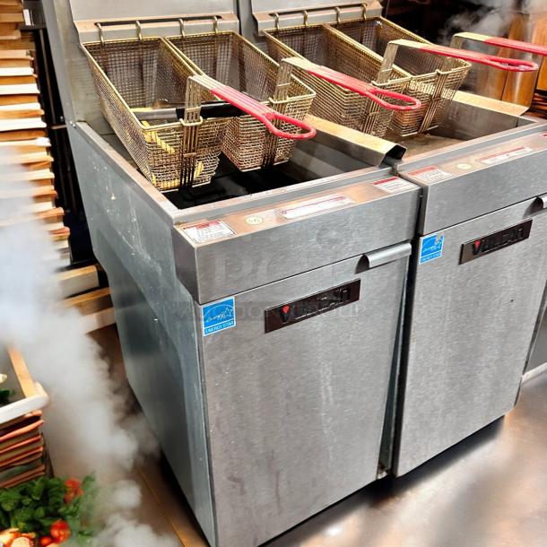 Excellent Vulcan 1VEG35M 35 Lbs. Natural Gas Floor Model Fryer - 70,000 BTU Tested and Working! - Image 3 of 10