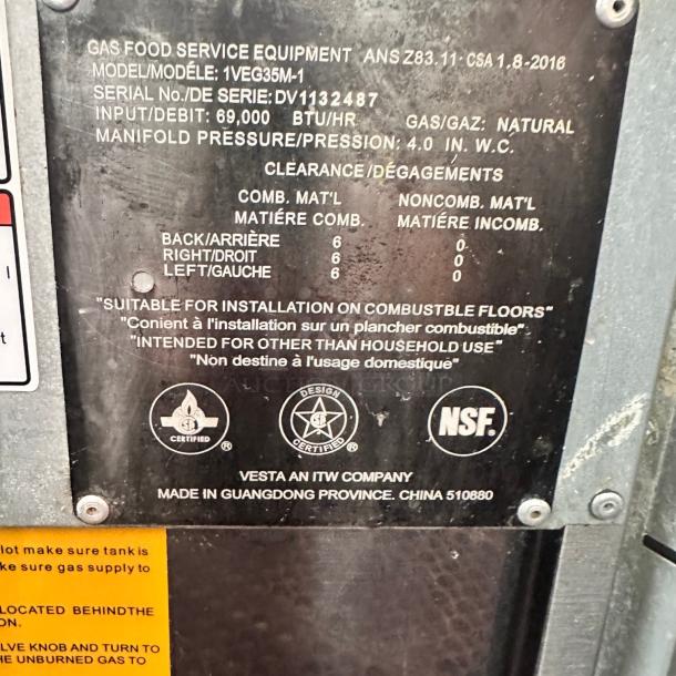 Excellent Vulcan 1VEG35M 35 Lbs. Natural Gas Floor Model Fryer - 70,000 BTU Tested and Working! - Image 7 of 10