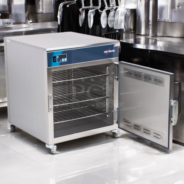 New in a Box! Alto-Shaam 750-S Holding Cabinet - Mobile Holds 10 Food Pans, 120volt Working! - Image 2 of 5