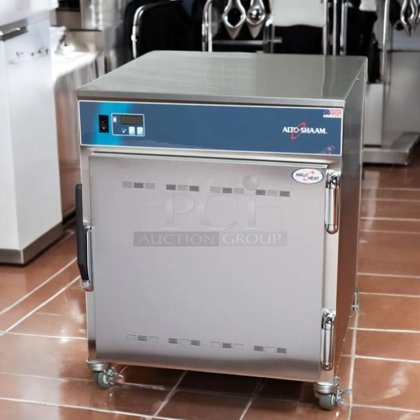 New in a Box! Alto-Shaam 750-S Holding Cabinet - Mobile Holds 10 Food Pans, 120volt Working! - Image 4 of 5