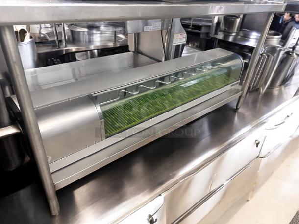 Excellent Yoshimasa YMSC-6-L 72″ Self-Contained Curved Glass Refrigerated Sushi Case 115volt Tested and Working! - Image 4 of 11