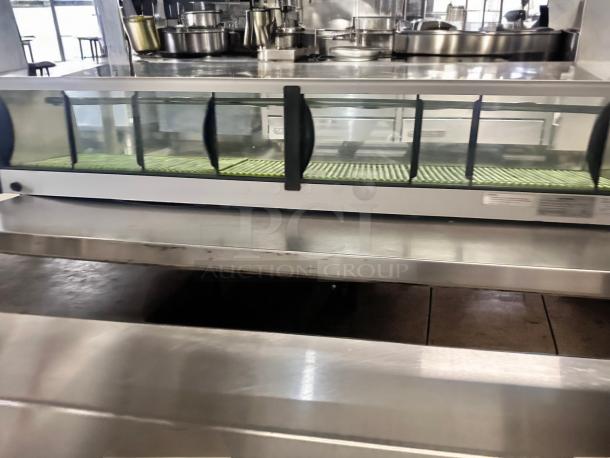 Excellent Yoshimasa YMSC-6-L 72″ Self-Contained Curved Glass Refrigerated Sushi Case 115volt Tested and Working! - Image 9 of 11