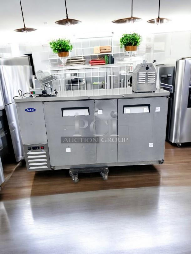 Excellent Condition Atosa MGF8452GR 60” Refrigerated Chef Base – Tested & Working! - Image 4 of 6