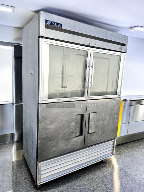 Excellent True 54" Reach-In Refrigerator – Double Glass Door, Stainless Steel 115volt Tested and Working! - Image 5 of 7